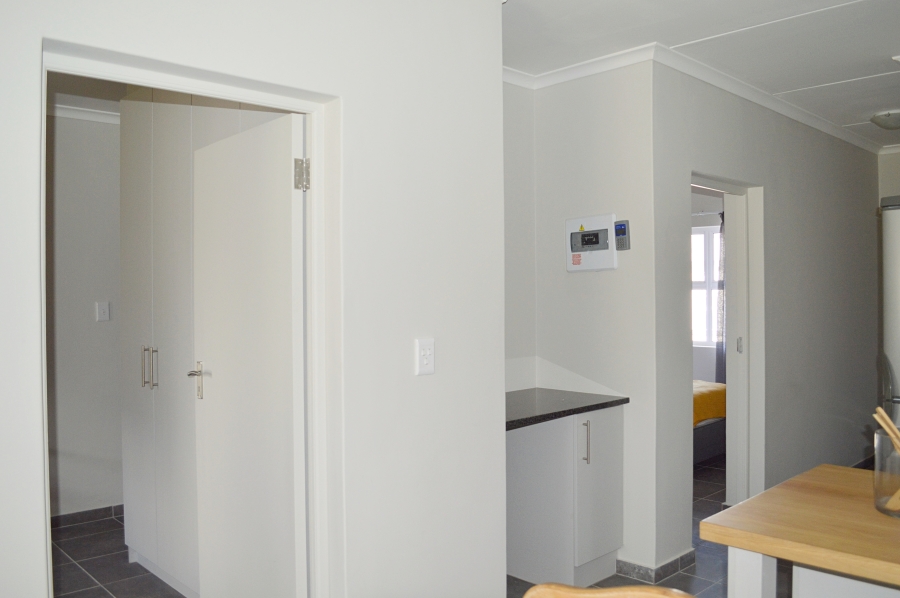 To Let 2 Bedroom Property for Rent in Haasendal Western Cape